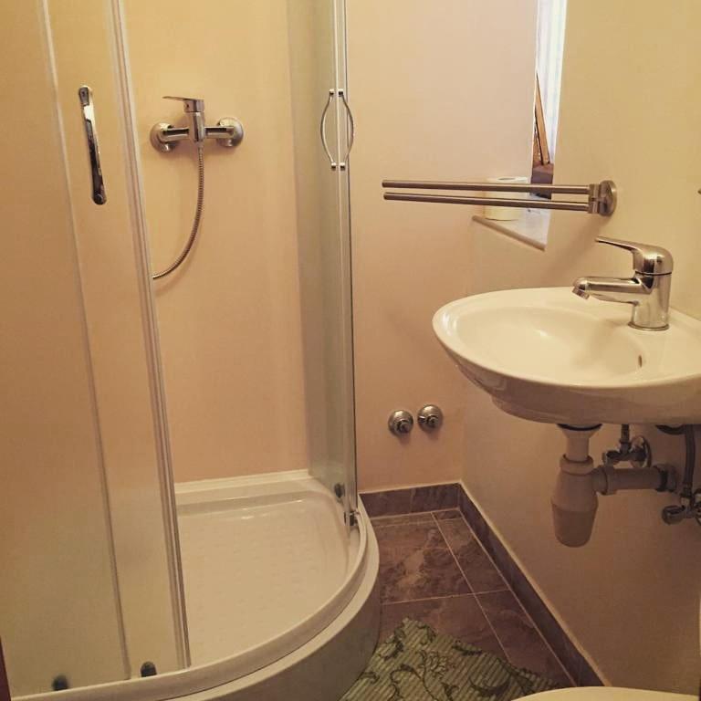 Buffet M Apartments And Rooms אוברובץ מראה חיצוני תמונה